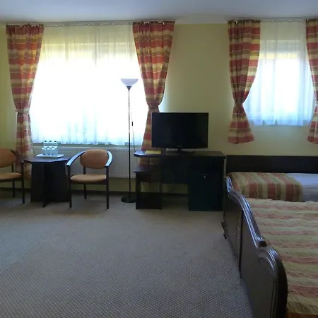 Kopernik Hotel 3*