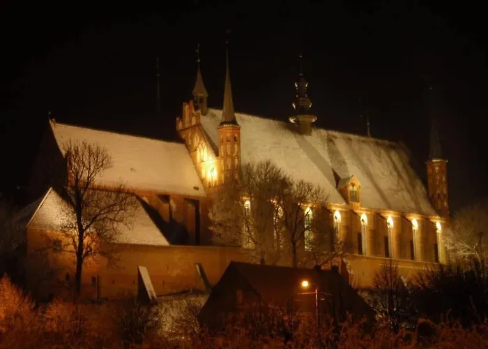 Kopernik Szálloda 3*